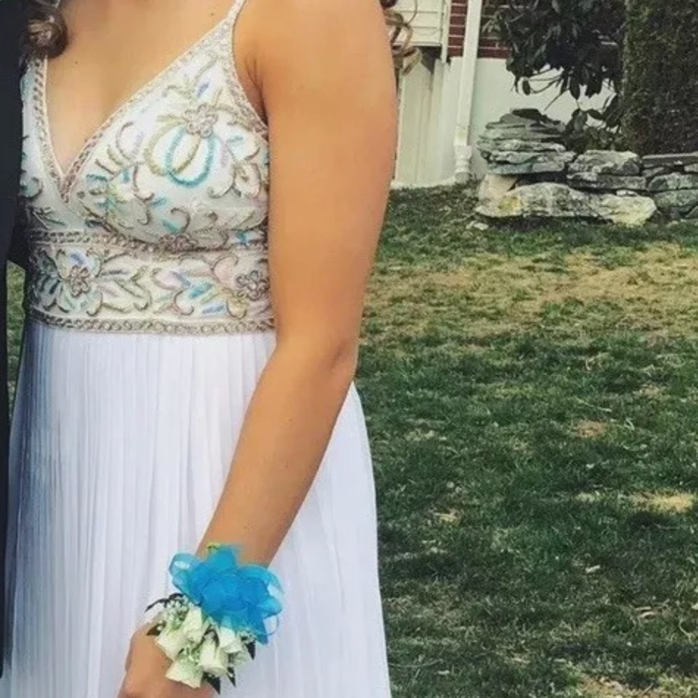 Sherri hill prom dress